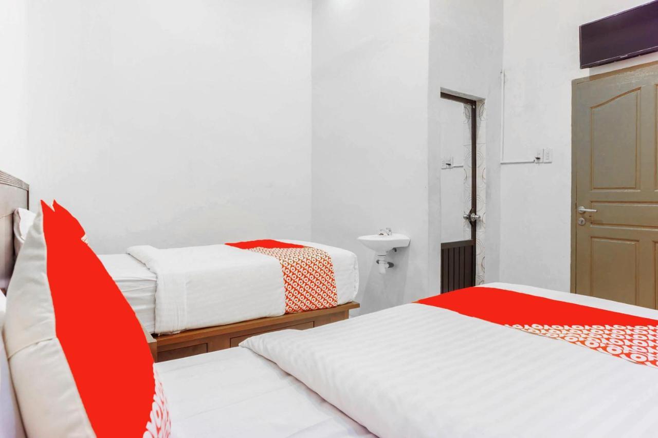 Oyo 2598 Hotel Chocolate Langsa Экстерьер фото